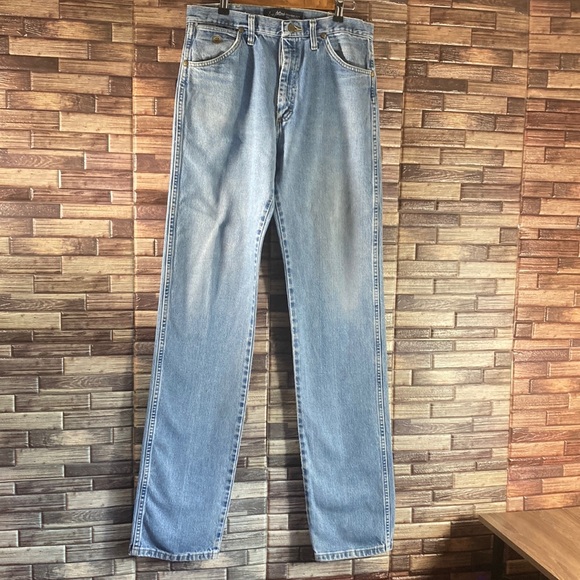 Men's Pre Owned George Strait Cowboy Cut Wrangler Light Blue Jeans - Picture 1 of 13